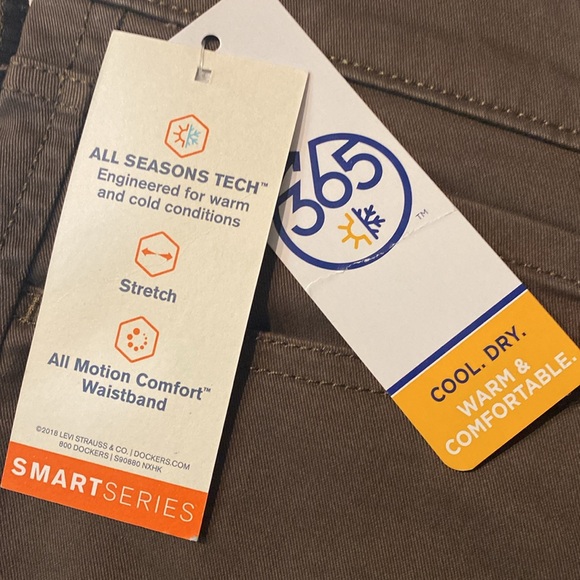 Dockers SZ 36 x 34 Straight Fit Brown Jean Cut Casual Khaki Pants New D31 - Picture 4 of 13